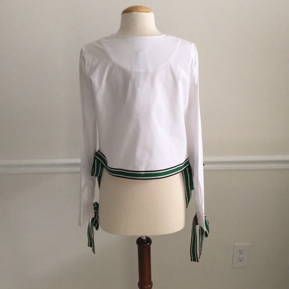 “SOLD” GREY LAB NWT -M- Fun Snap up White Top With 4 Ties - Picture 2 of 9